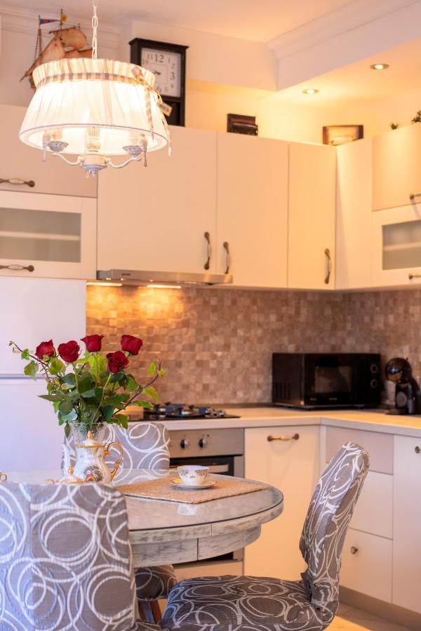 Capitis In The Center Apartment Hvar Town