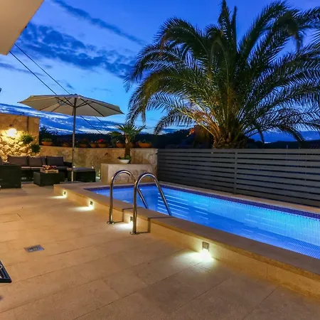 Villa Capitis In The Center -Private Pool Hvar Town Exterior foto