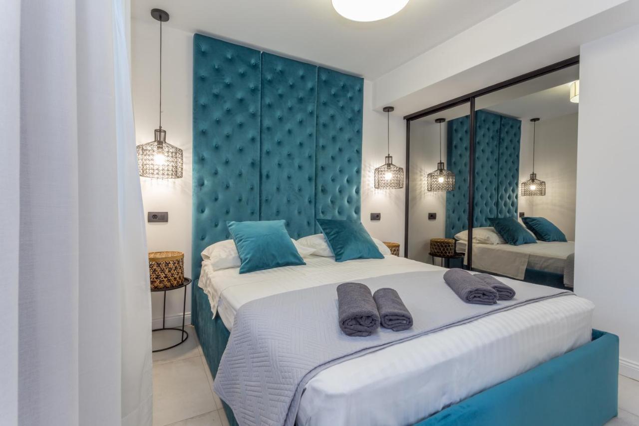 Capitis In The Center -private Pool * Hvar Town