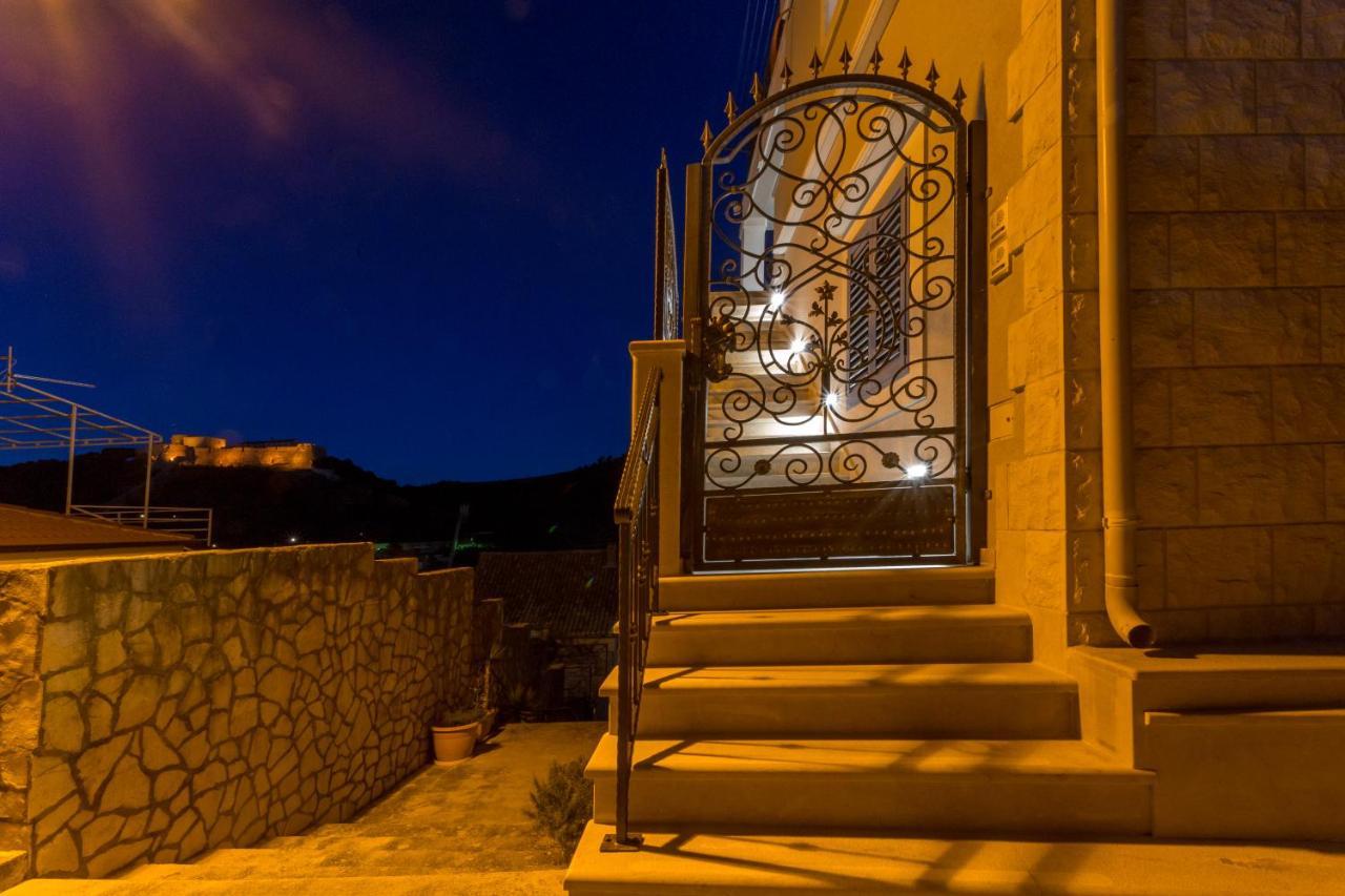 Apartament Capitis In The Center -private Pool *