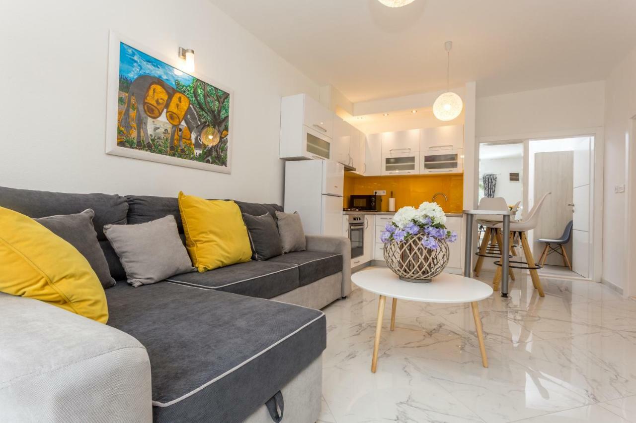 Apartament Capitis In The Center -private Pool Hvar Town